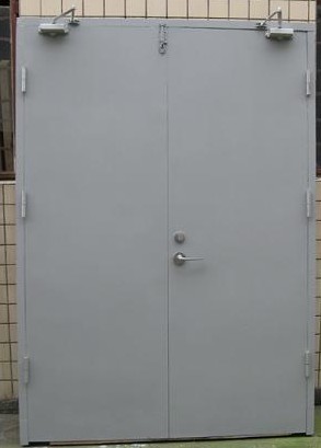 1639482466103276.jpg 木質防火門油漆.jpg